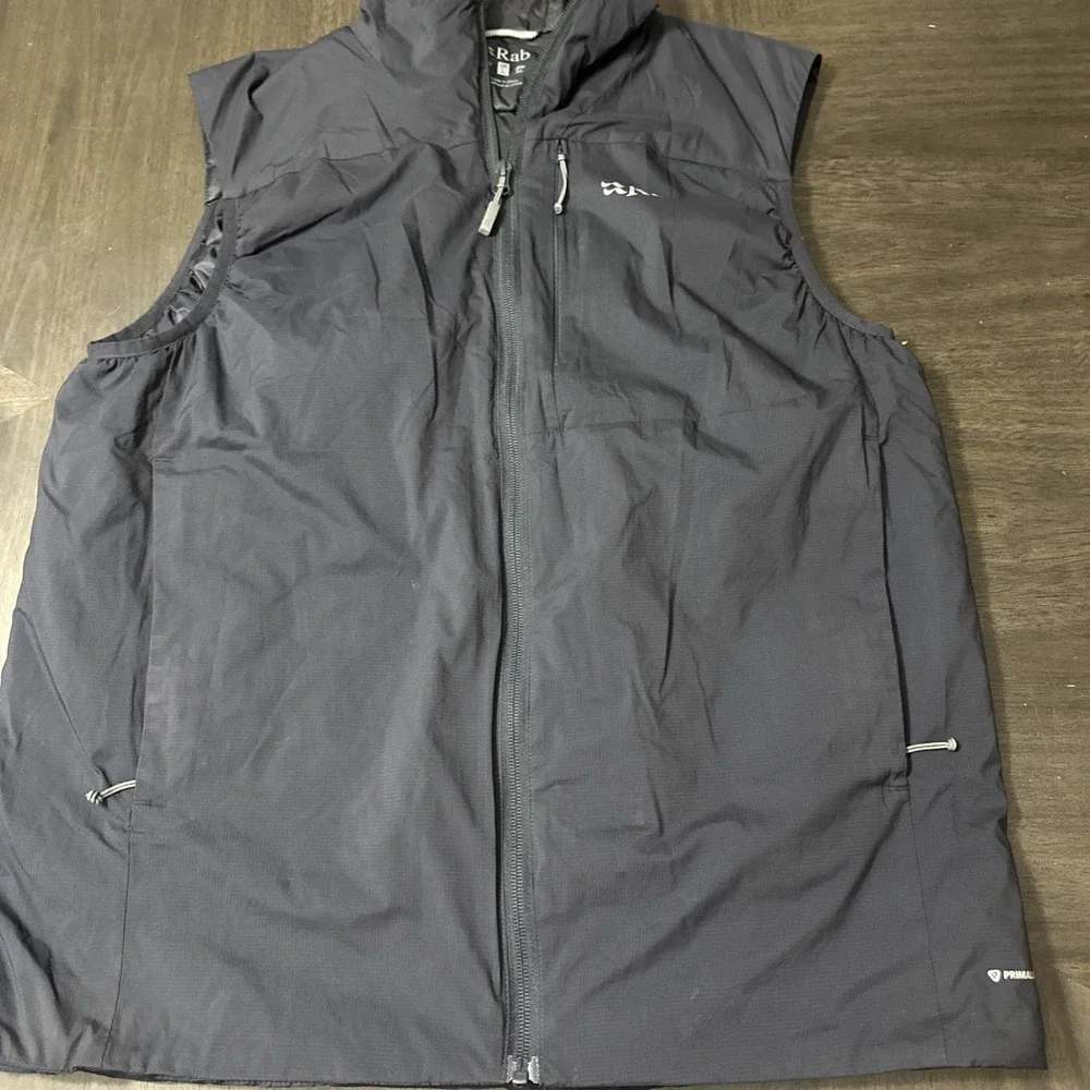 Rab Xenair Vest Insulated Firecracker BlackMen's Size Large Primaloft Pertex